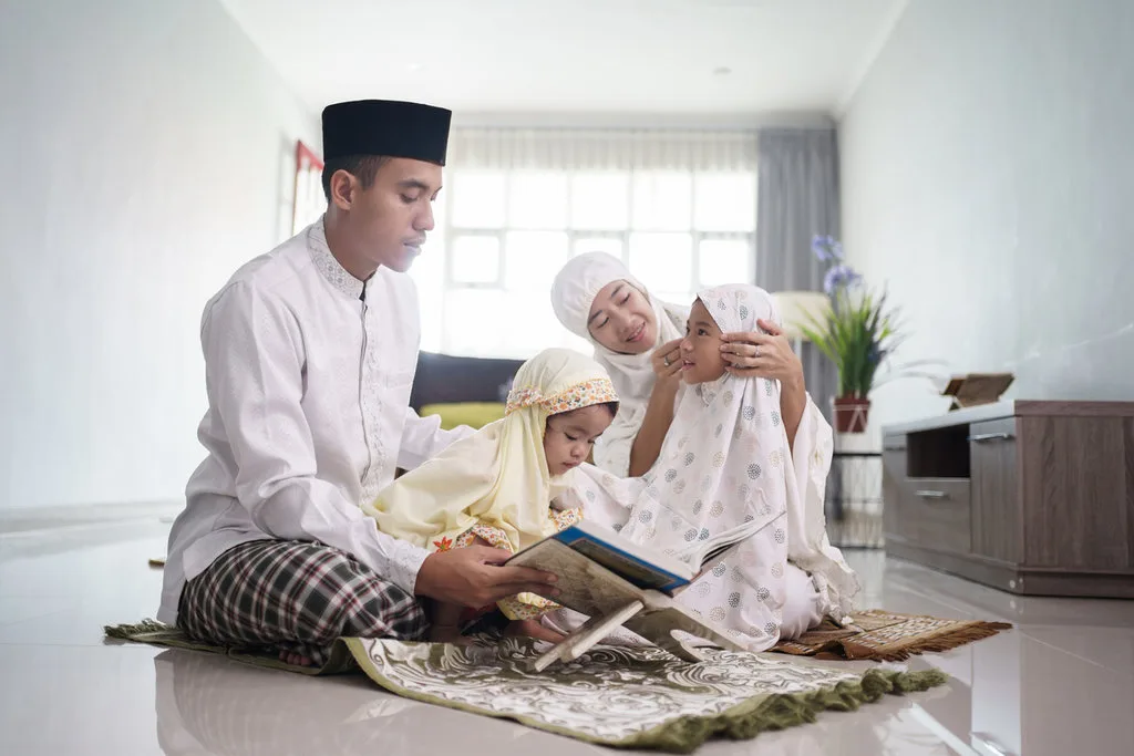 khutbah tentang orang tua - Mengapa Tema Orang Tua Selalu Relevan di Setiap Mimbar
