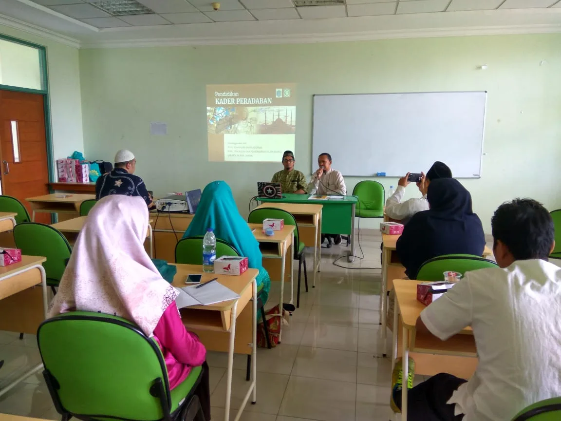 pendidikan kader