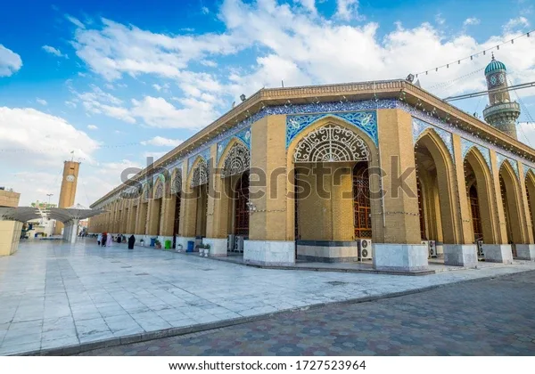 Pertanyaan Seputar Imam Hanafi dan Mazhabnya