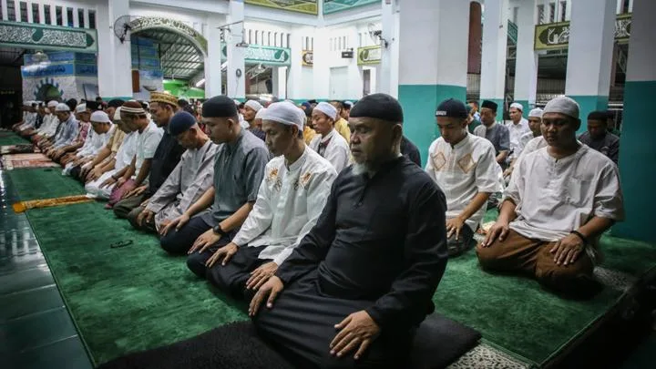 Perbedaan Sholat Ba'Diyah Isya dengan Sholat Sunnah Lainnya