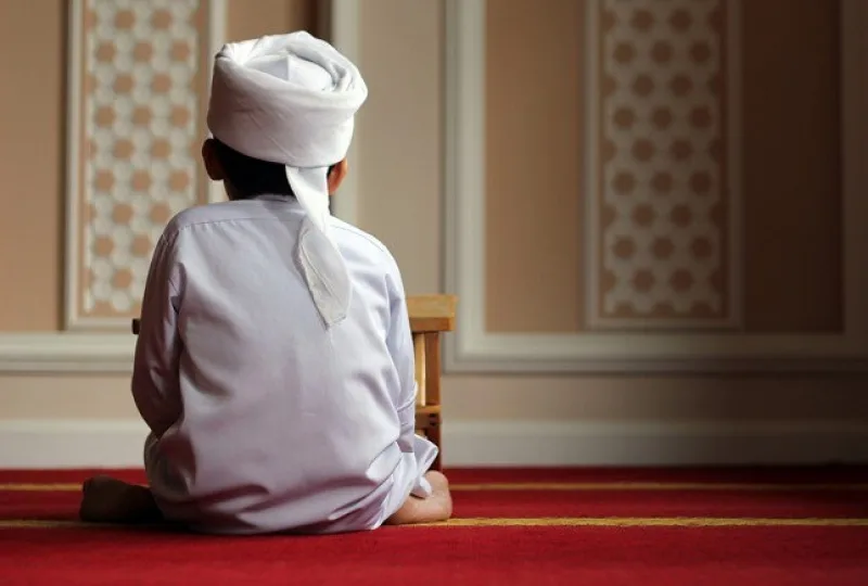 Menyempurnakan Ibadah dengan Memahami Rukun Secara Utuh